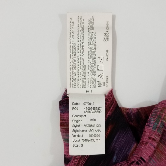 Nine West Vintage America Maroon BatWing Top Small - Picture 5 of 6